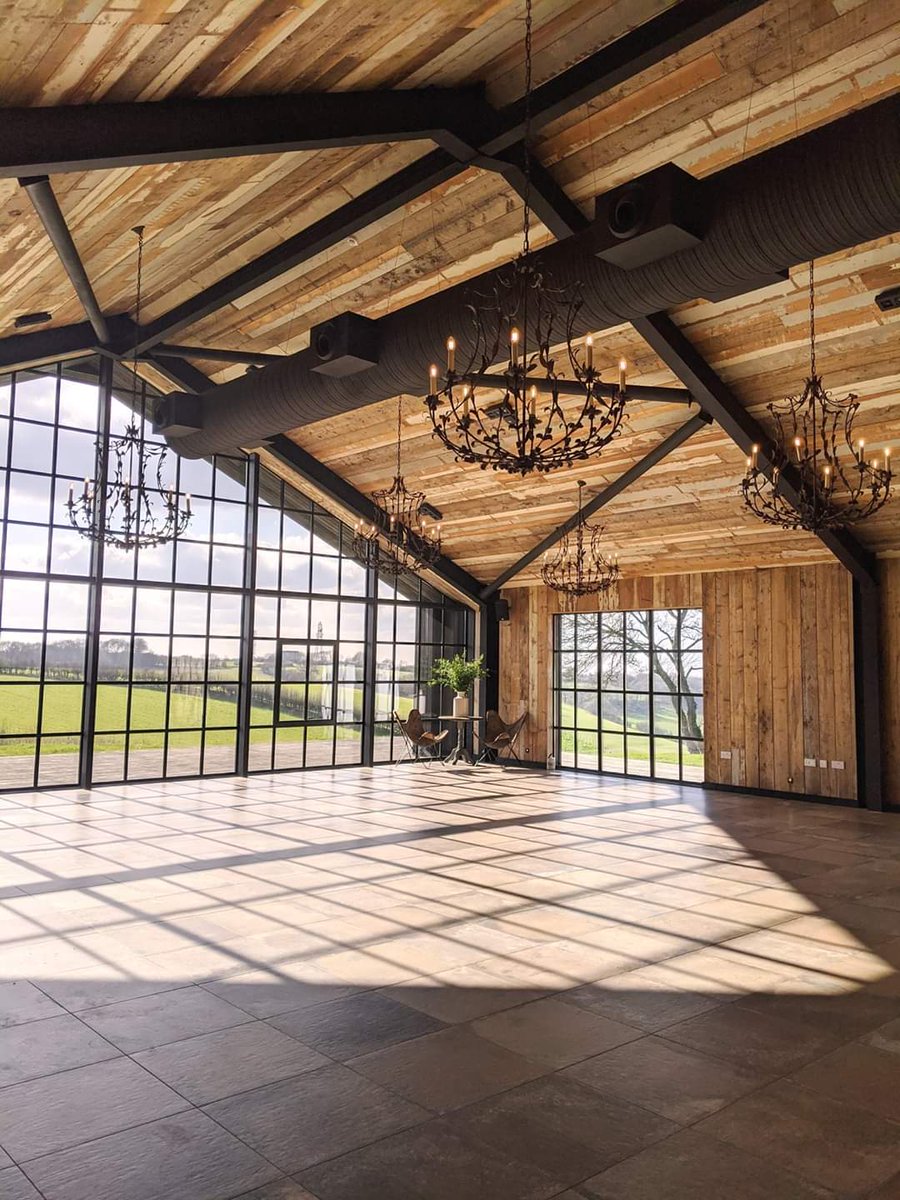 Botley Hill Barn tweet media