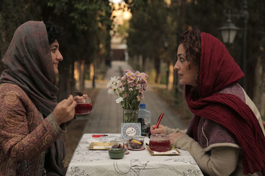 Filmhouse's tweet photo. Don't miss this weekend's @EdIranFest screenings! 👇

Finding Farideh
Today at 3.00pm 

Tehran: City of Love
Today at 8.20pm

Leakage 
Tomorrow at 2.45pm

Permission (Cold Sweat)
Tomorrow at 8.30pm

Book now! 🎟👉https://t.co/1C4nnemyhq https://t.co/dshW2eQL7f