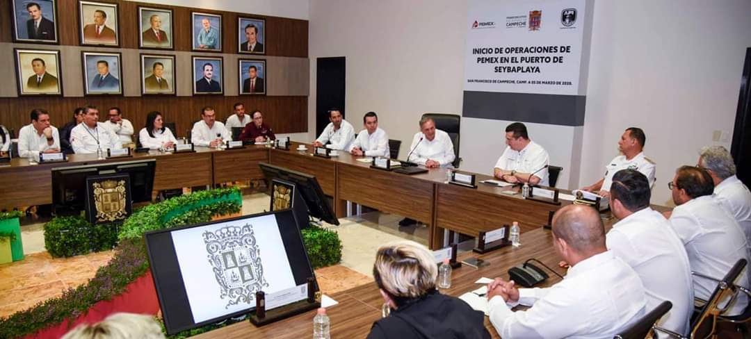 tujaguar's tweet image. facebook.com/15562731713576…

Día histórico para Campeche: @AysaGonzalez 

@Pemex inicia operaciones este lunes nueve de marzo en el puerto de Seybaplaya