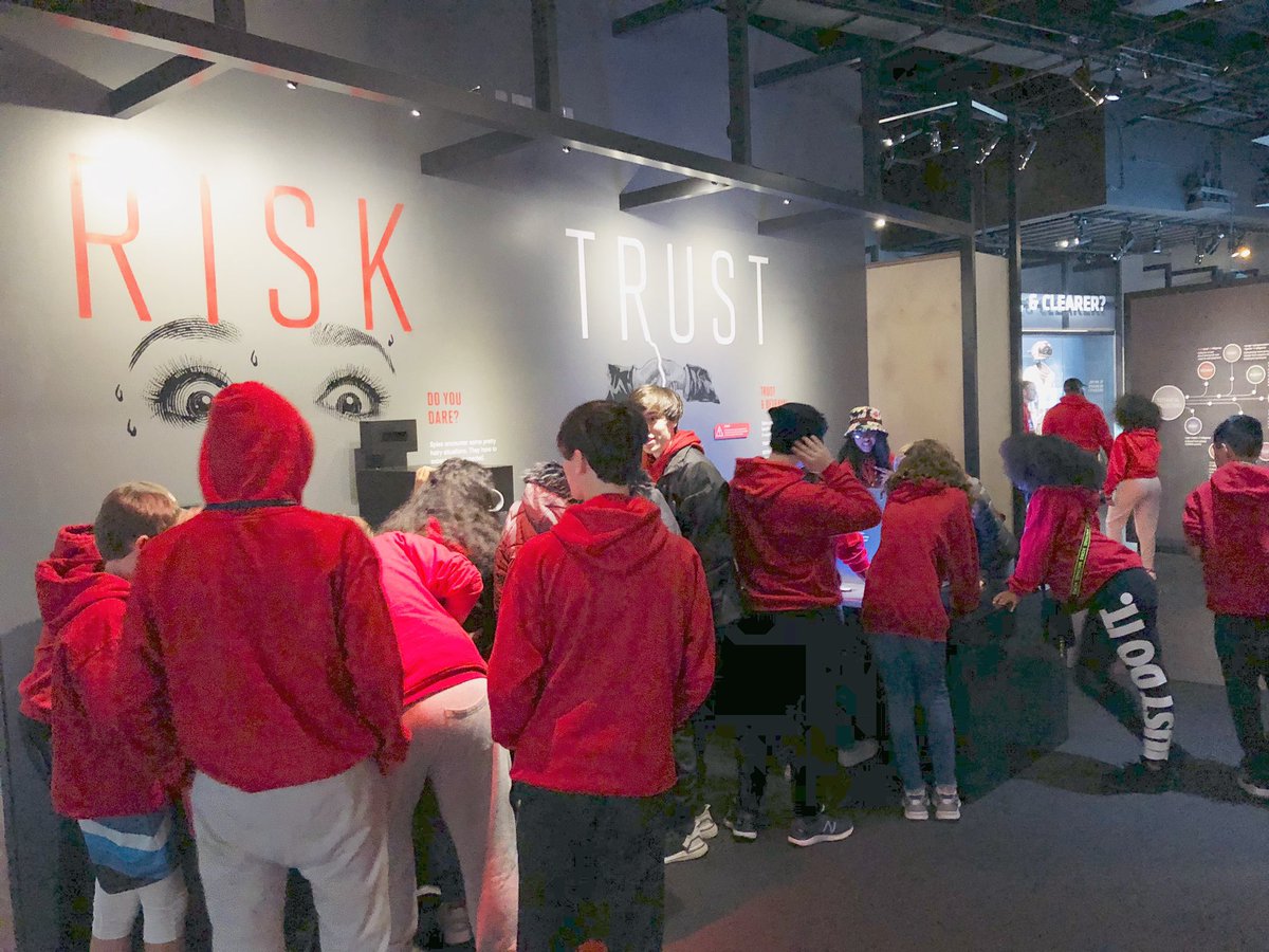 lmgevans's tweet photo. These kiddos are loving the International Spy Museum! #ChargingintoDC https://t.co/vdL6FM23qp