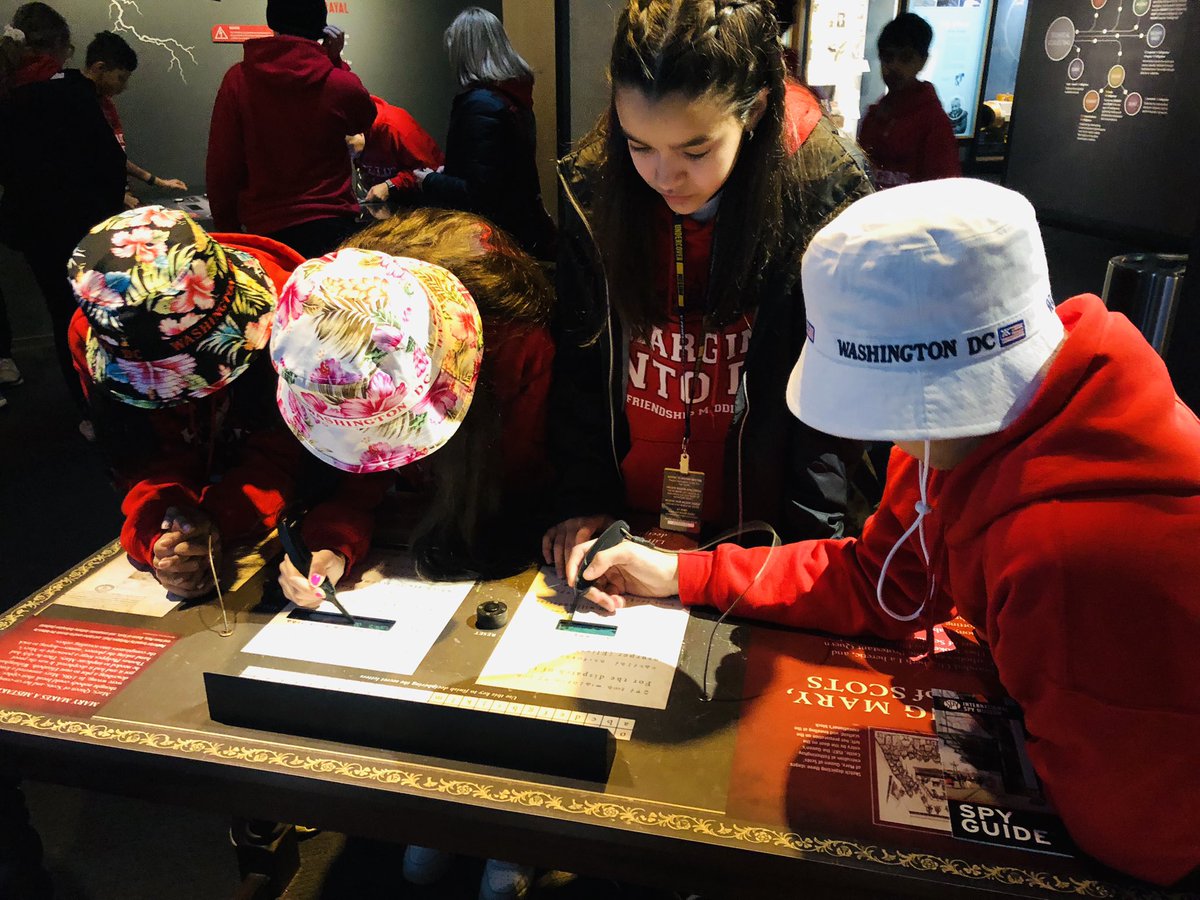 lmgevans's tweet photo. These kiddos are loving the International Spy Museum! #ChargingintoDC https://t.co/vdL6FM23qp
