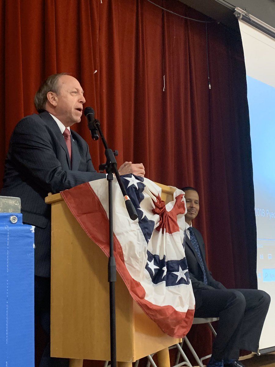 Steele_Notes's tweet photo. Dr. Thomas and Mayor Suthers rock the Olympic Celebration at Steele! https://t.co/eEnmxnEvvq
