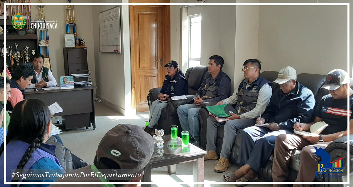 Gadch_Planif's tweet photo. SPD| Secretaría de Planificación del Desarrollo
Realizó  reunión de coordinación  e inspección al proyecto, “Construcción Camino Corso-Pucara-Olopo” en el municipio de Tomina, con la participación del Alcalde y Concejales, proyecto que tiene  una inversión total 5.365.932 #GADCH https://t.co/6ev7usQMay