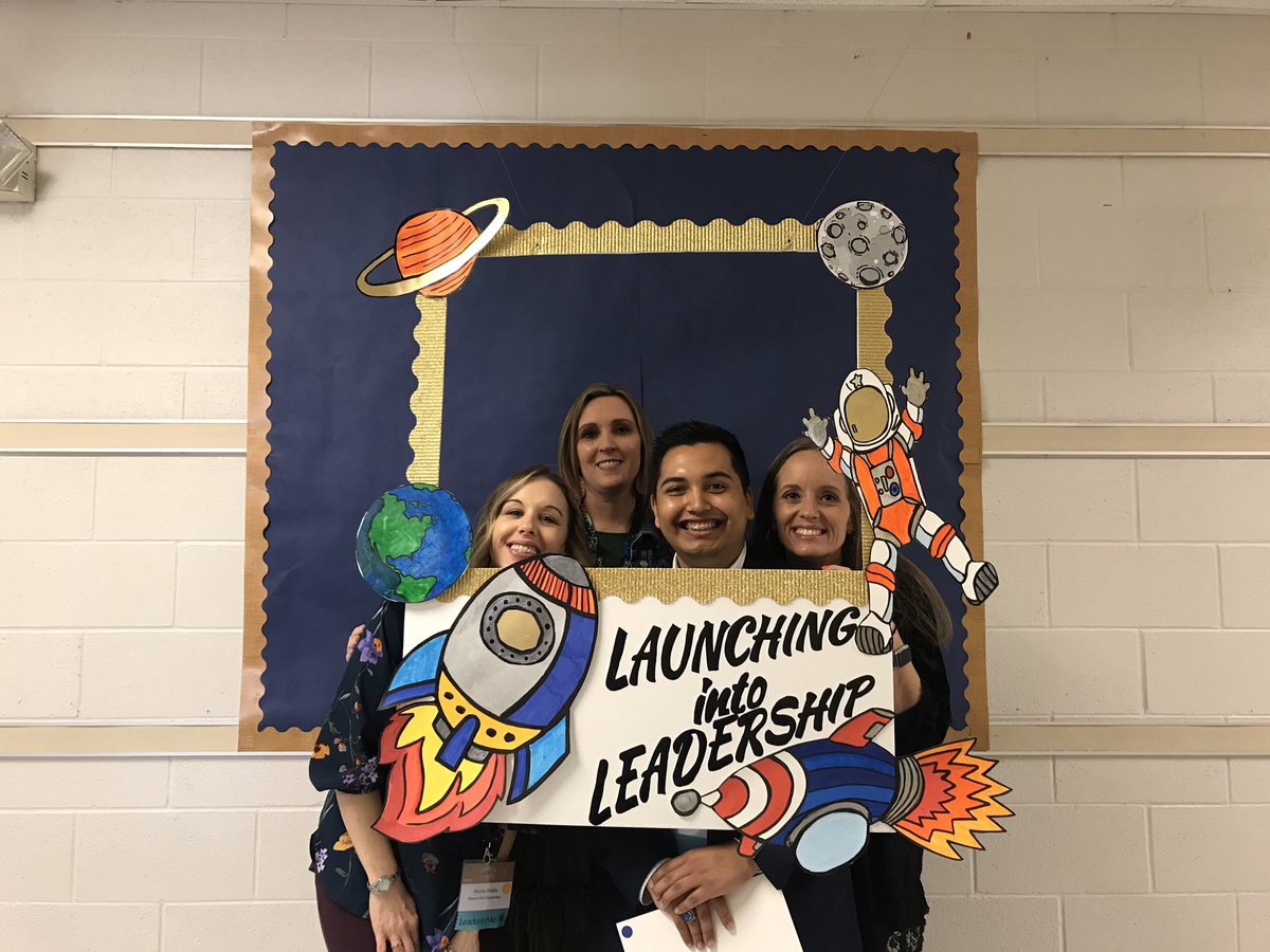 lauri_henderson's tweet photo. Leader In Me Symposium and campus visits were amazing!! Launching into Leadership with fellow educators! @7HillsBlackburn @3AllenK @mrtalavera1 @MrsJenGill https://t.co/8CI0qwTxdS
