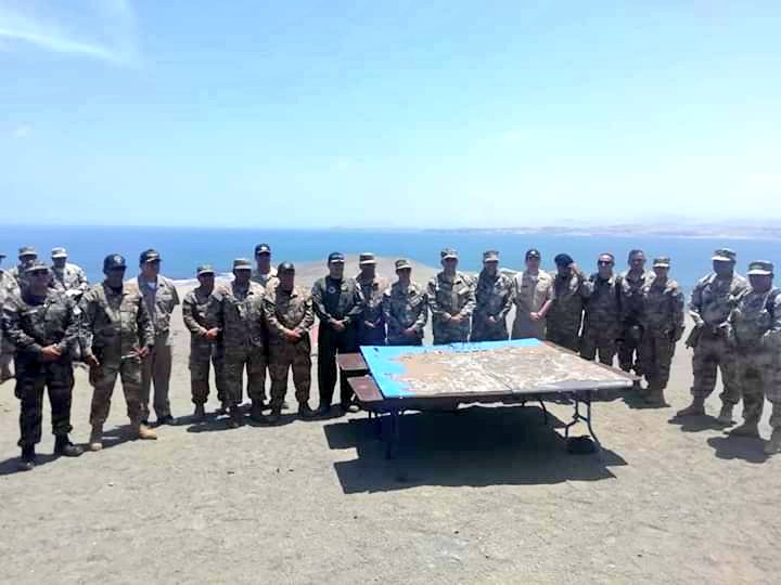 naval_peru's tweet photo. #MGPNoticias Como parte de las actividades previas al Operativo Conjunto #Victoria2020, el Comandante de la Fuerza de Tarea Anfibia, Contralmirante Gian Marco Chiapperini, acompañado de Oficiales del @EjercitoPeru y @fapperu realizaron el reconocimiento del área de Operaciones. https://t.co/DcbwDz1rdq