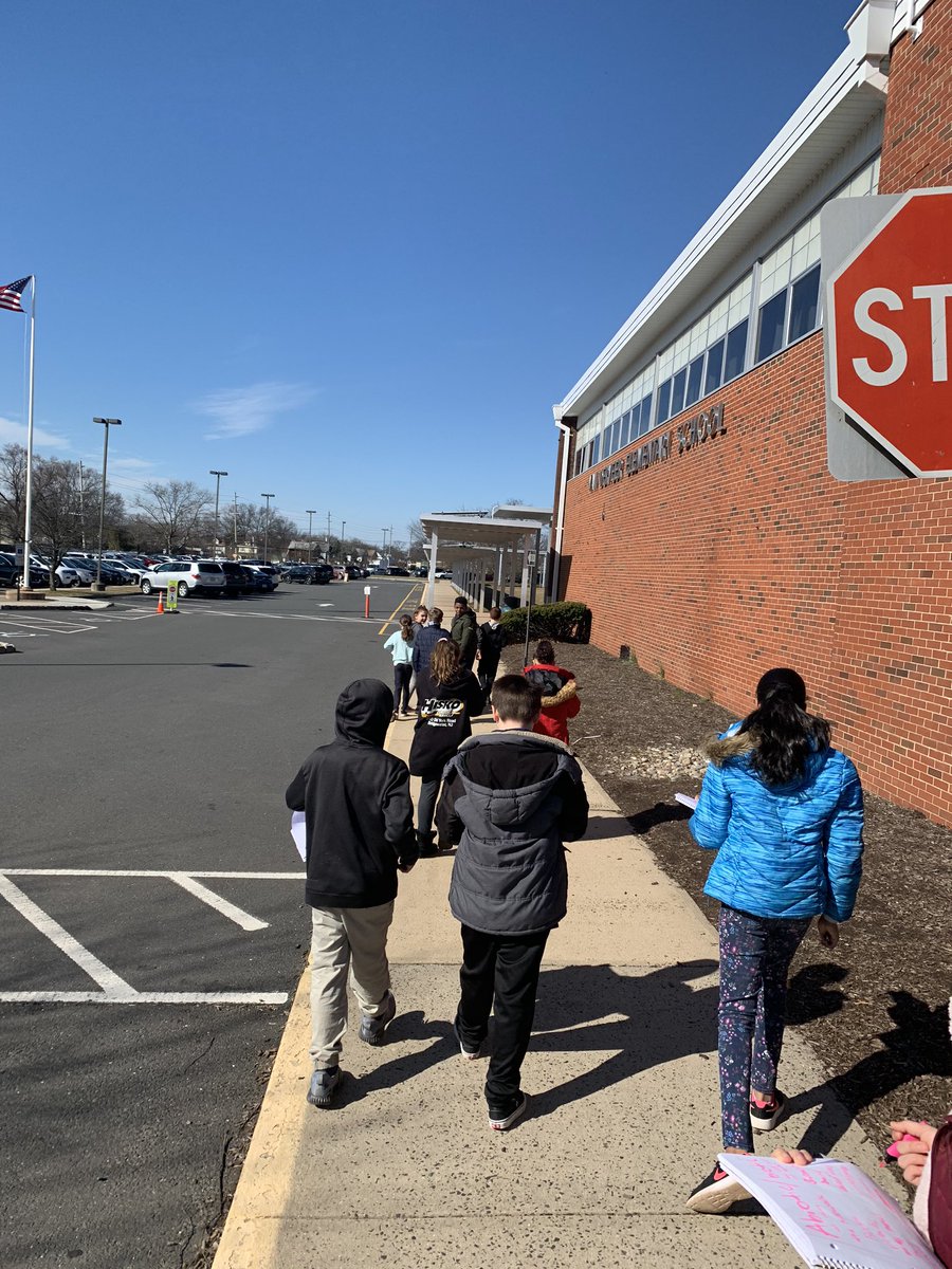 Enjoying the warmer weather by taking a nature walk around our school to identify abiotic and biotic factors in the VDV Ecosystem. We got stumped on a few objects, air and dirt. Do you think air/dirt is abiotic or biotic? Next up, what makes something “living”.