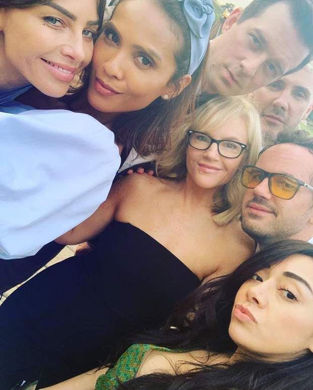 tente encontrar um cast melhor do que esse e falhe miseravelmente