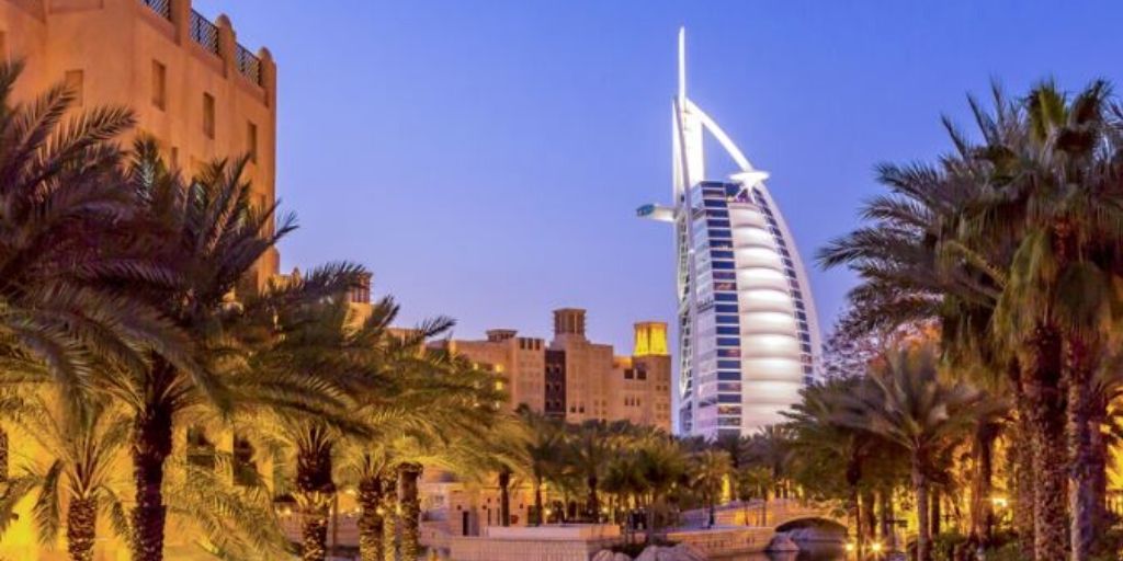 Prizeology's tweet photo. Closing dates – and how you can’t move them. That’s what a recent @ASA_UK ruling on a prize draw to win an amazing luxury #holiday in Dubai was all about and that’s what @Prizeology has blogged about here: https://t.co/U3b0Iv8lyU #prizepromotions #closingdate https://t.co/5ParQvXX6x