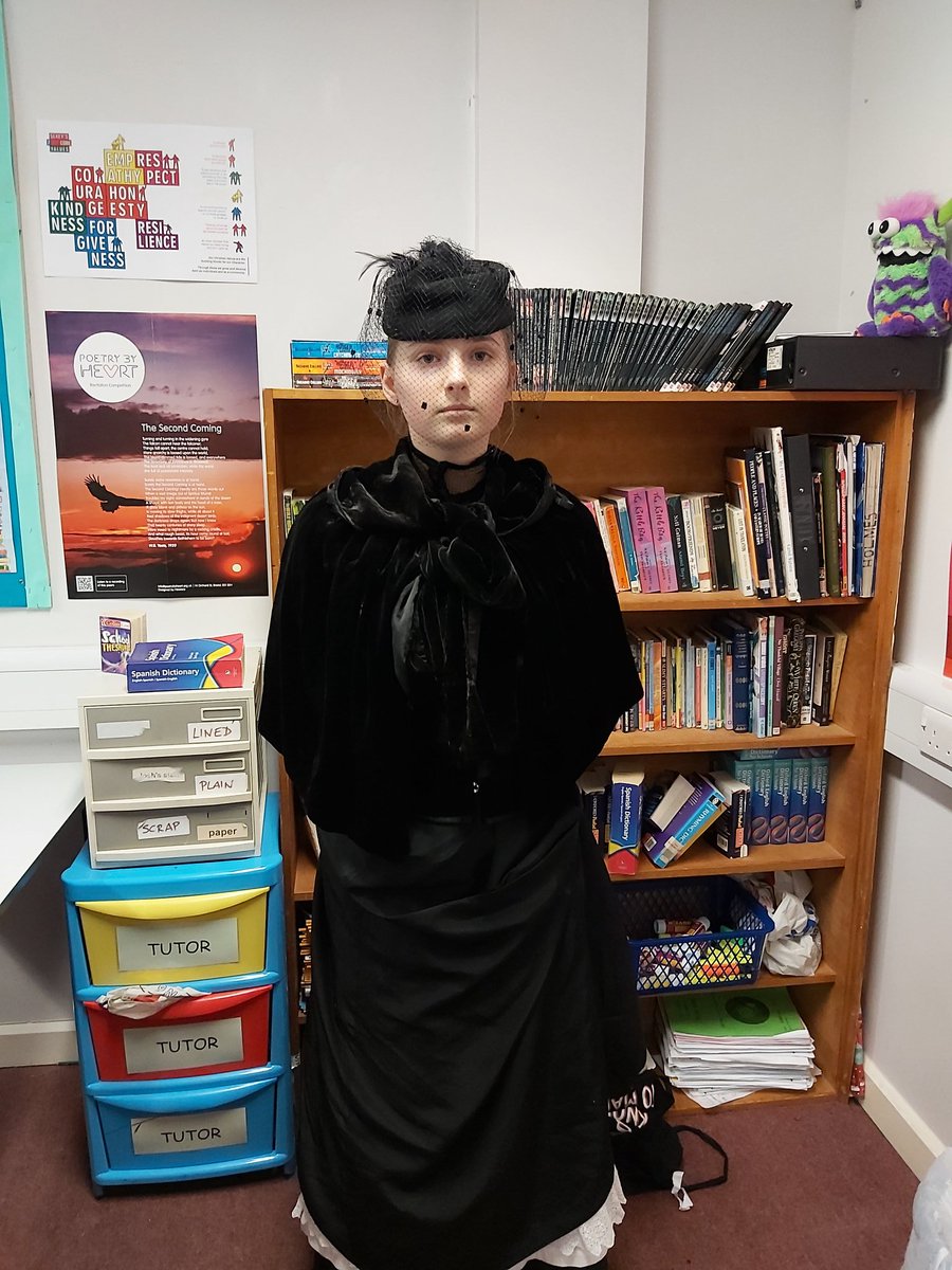 What a terrifying #womaninblack <a href="/SexeysSchool/">Sexey's School</a> #WorldBookDay