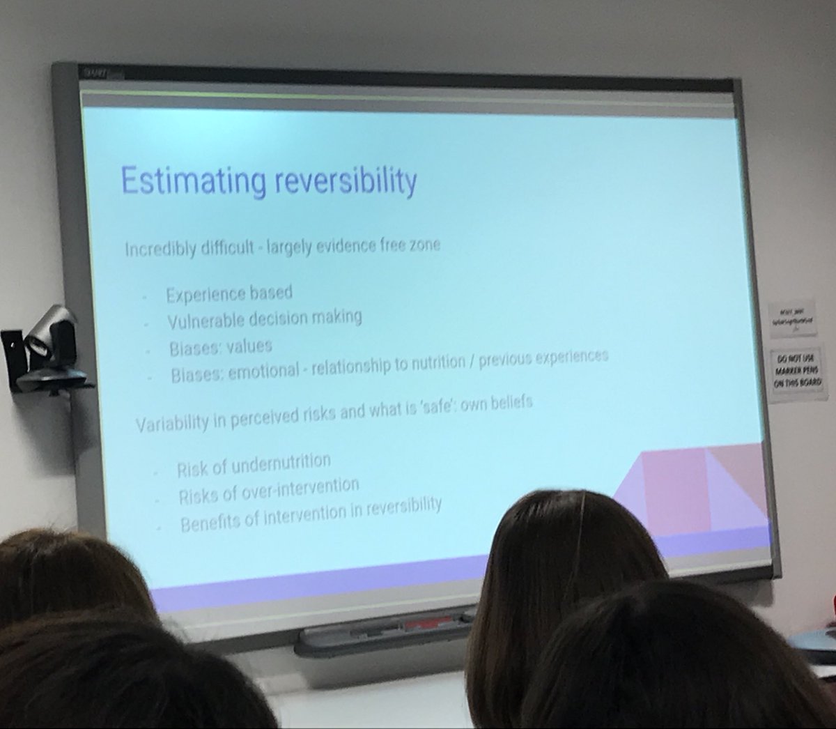 jobradburn_salt's tweet photo. Great overview of frailty by ⁦@GerisJo⁩ &amp; emphasis on MDT &amp; lateral thinking in order to best help support people with frailty conditions ⁦@PalCareCEN⁩ #SLTFrailty https://t.co/QYEdWhxHc7