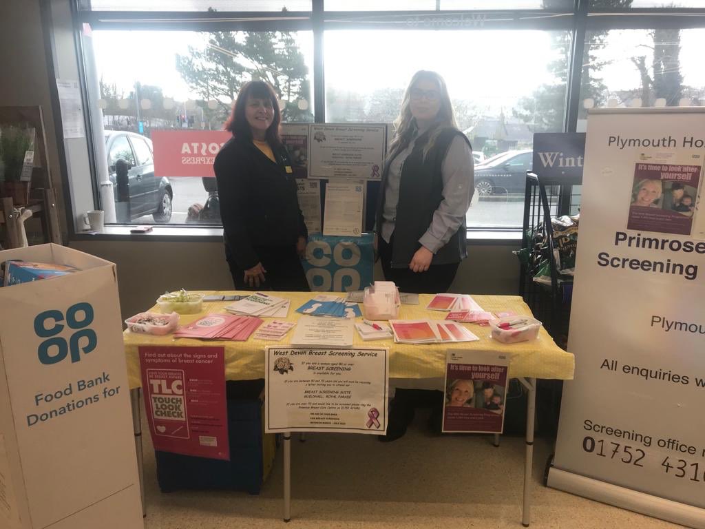 stokecoopzoe's tweet photo. 🙍‍♀️🙍Wolseley Road Co-op have some lovely people from the hospital today,  Primrose ward,

💕Raising awareness of Breast Screening in PL2 !

#teamWolseleyrd #ItsWhatWeDo #breastcancerawareness #checkyours #breastscreening #coopradio @coopuk https://t.co/VmJBfqjPog