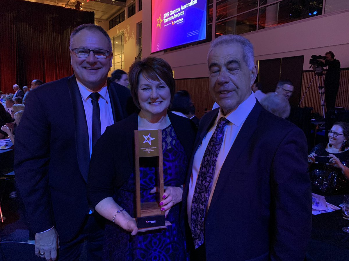 smwright1965's tweet photo. Congrats to BIG4 HAHNDORF resort on winning gold at Qantas Aust Tourism Awards and to BIG4 Ingenia Cairns Coconut  on winning silver @QATAINFO @BIG4HolidayPark #exploreBIG4 https://t.co/ba8gcfbHx4