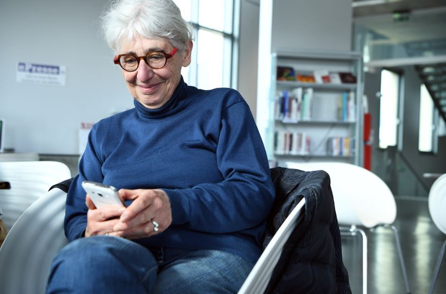 lecho_fr's tweet photo. Dans le portable de Jacqueline Marre, candidate "Chartres à gauche" aux élections municipales https://t.co/9BxdeYcvfF https://t.co/amIXV6toPm