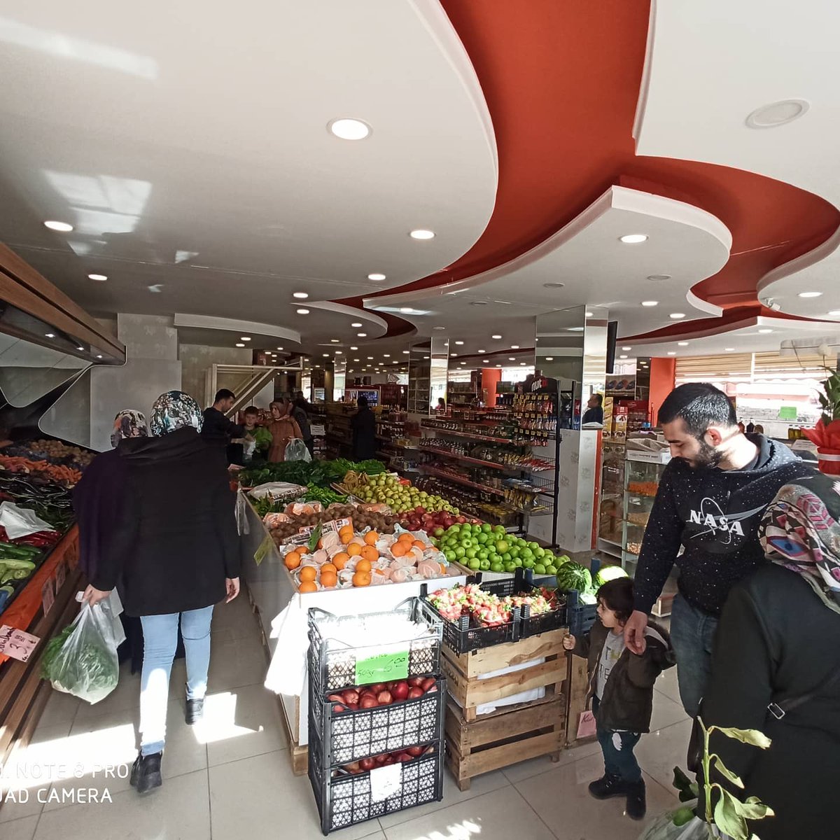 Açılışımızı Dualarla Gerçekleştirdik. İkramlarımız ve İndirimlerimiz Başlamıştır. Şehrimize Kaliteli Hizmet  vermenin Haklı Gururunu yaşıyor, Stoklarımız Tükenmeden Siz Değerli Hemşehrilerimizi  Bekliyoruz.
Bal Market, Her Şeyde Bereket 🇹🇷