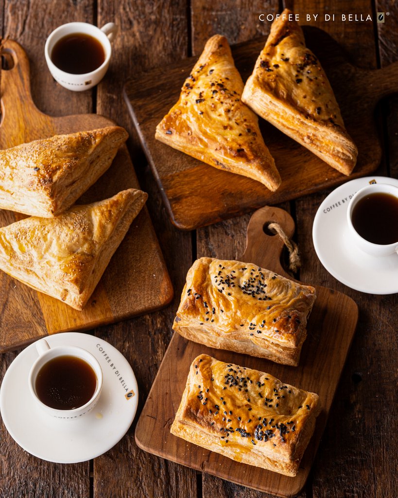 Snacking made easy and yummy.
By yours truly.

A range of puffs and croissants with your favorite coffee await you at a cafe near you.

#CoffeeByDiBella #TheUltimateCoffeeExperience #Coffee