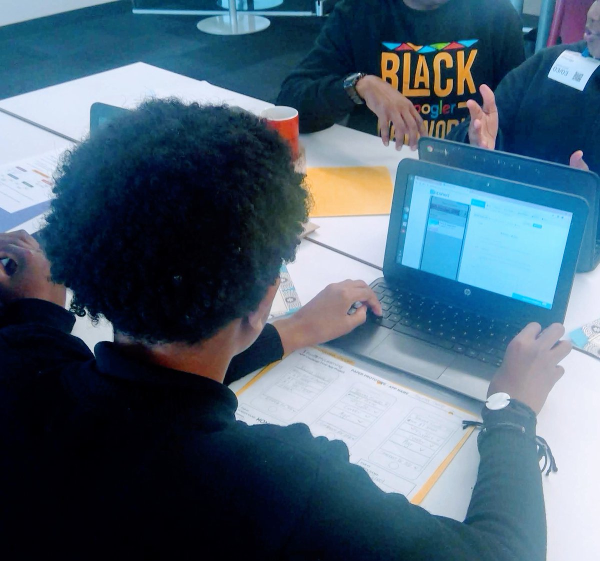 CodingWCulture's tweet photo. So this happened!! My @KindeziSchool 6th/7th CS Scholars visited @Google as a part of their #PowerMyLearning App Challenge! Ss got real time feedback and collaborated on their apps with the #BlackGooglerNetwork ! @CarstarphenMJ @apsupdate @DrYwindham @Alex_n_wndrlnd https://t.co/iLqX6YkLJe