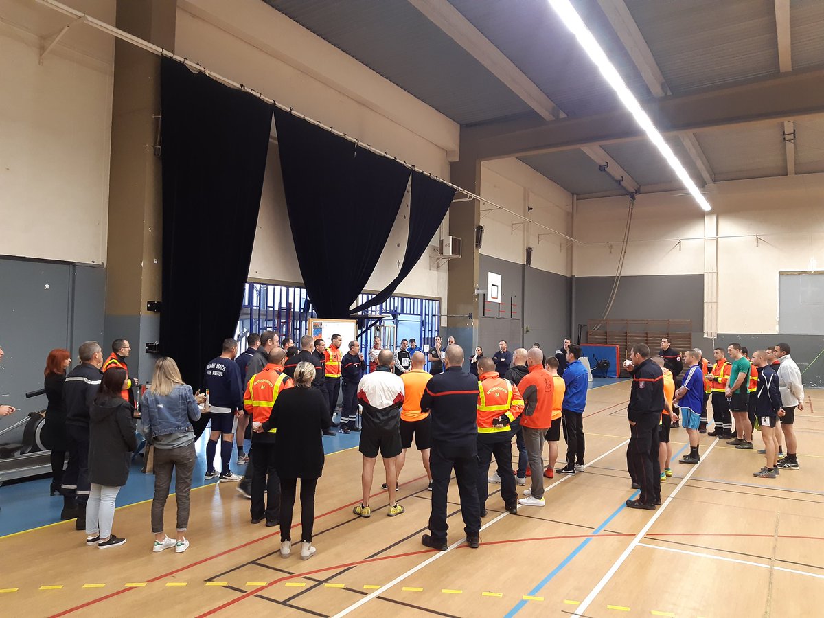 SapeursA's tweet photo. En hommage à notre collègue JC Richard, tournoi de ⚽️ ce matin. 
Beau moment de cohésion sportive !!!
Ici, c'est Avi 😉👍🚒 https://t.co/6PqFW8niXf