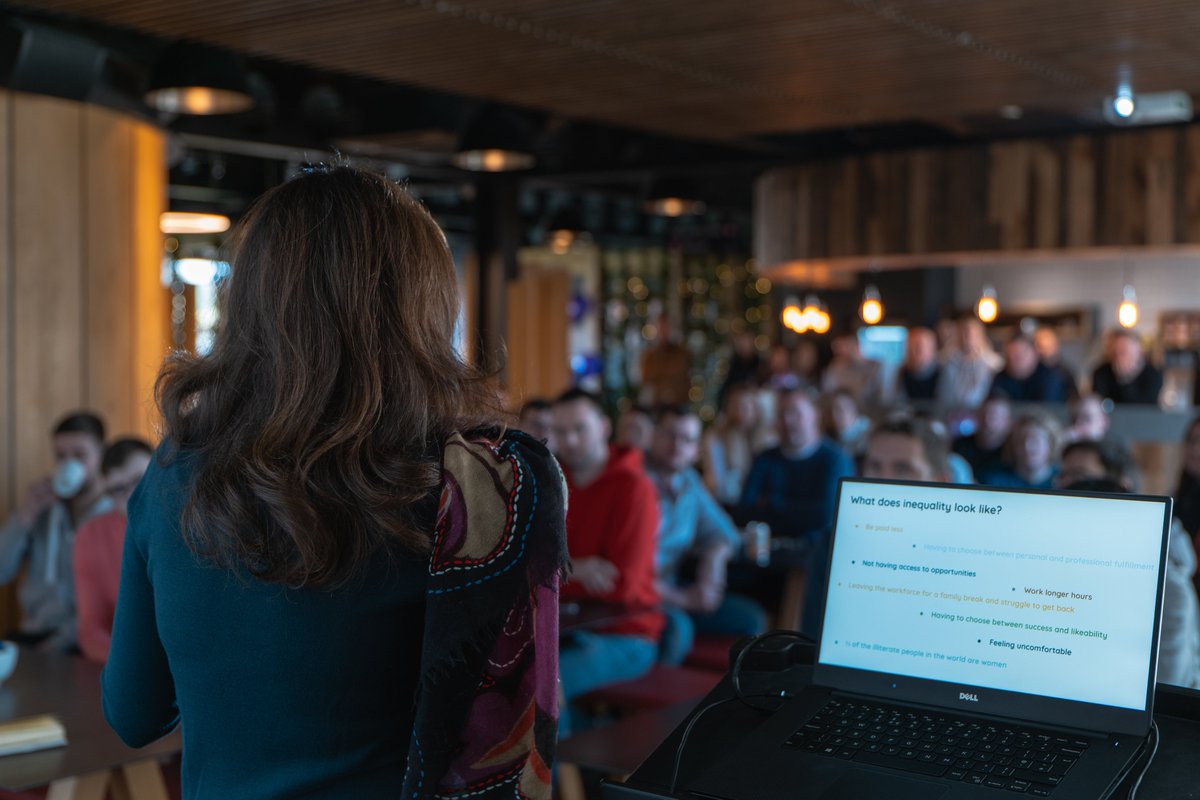 teamworkdotcom's tweet image. This morning our staff gathered in Teamwork Campus One to celebrate #IWD2020. Our Head of Customer Engagement, Eleonora Guagnino, gave an inspiring talk on her career to date and shared her insights with everyone. #EachforEqual #ThisIsTeamwork
