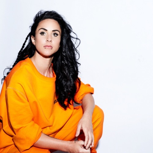 JamParkDublin's tweet photo. The suss for tonight👇
7pm; Quiz time 
10pm; District 8: Hannah Wants 
All night long; Food, Drinks + Craic 

Check the deets over here 
https://t.co/tNzs3swxj8 https://t.co/ItdSjC3wlc
