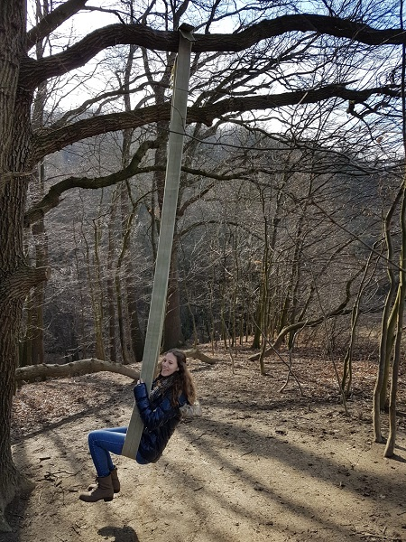 SacreCoeurP's tweet photo. Unser Maturant/inn/en waren wieder im Waldkindergarten Maria Anzbach... und waren offensichtlich begeistert. https://t.co/rGyWsTmjnN #BAfEP #Pressbaum #Waldpädagogik @EvaGlattau @LandauDaniel https://t.co/Njs1jPj5I5