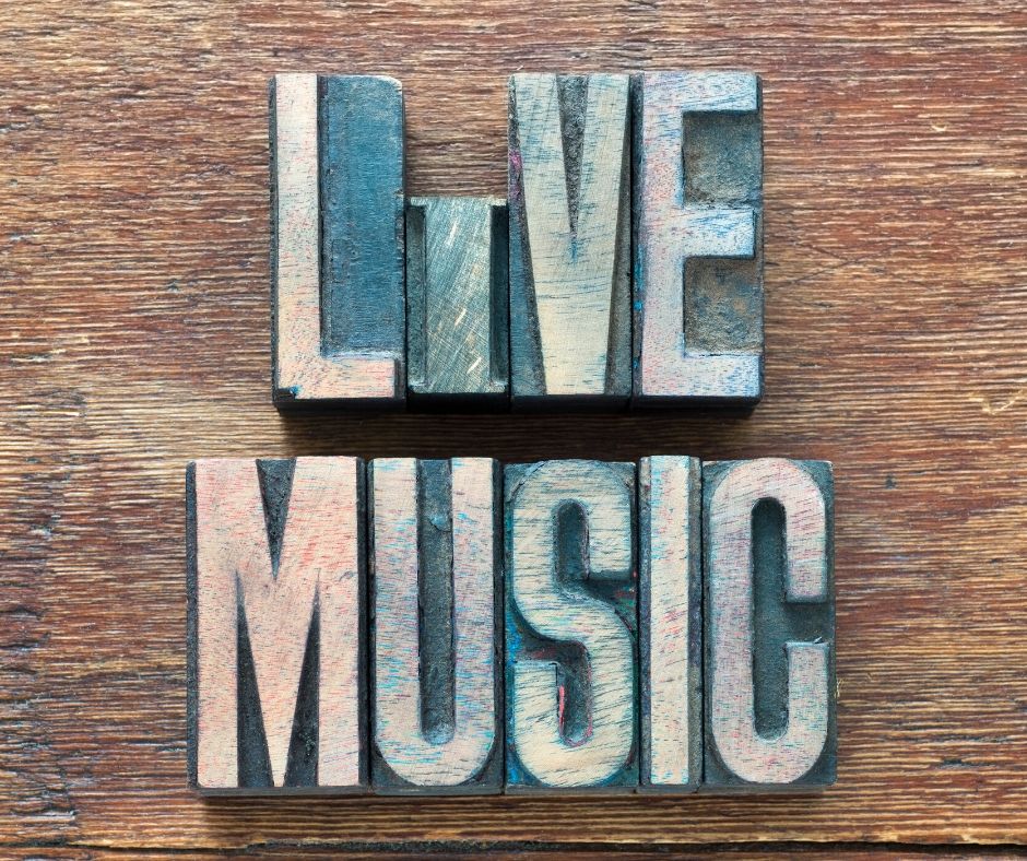 TheBlueMallard's tweet photo. Live music next Friday 13th March - THE HUERS!

Don't miss this super talented band play LIVE HERE!

Book a table or just join us for drinks 🍻

#livemusicvenue #burscough #thehuers https://t.co/eQ4kY3KDfj