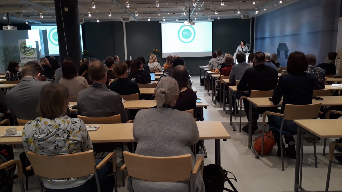 Riina Hiipakka-Lahti (@riinahiipakkala) on Twitter photo Huikea määrä kiertotalouden liiketoiminnasta kiinnostuneita tilaisuudessamme <a href="/tamperetalo/">Tampere-talo</a>! Olimme ensimmäinen taho, joka sai kompensoida tilaisuuden hiilijalanjäljen👣 Verkostoituminen jatkuu LinkedInissä Kiertotalous työllistää Tampereen seudulla -tule mukaan! Huikea määrä kiertotalouden liiketoiminnasta kiinnostuneita tilaisuudessamme <a href="/tamperetalo/">Tampere-talo</a>! Olimme ensimmäinen taho, joka sai kompensoida tilaisuuden hiilijalanjäljen👣 Verkostoituminen jatkuu LinkedInissä Kiertotalous työllistää Tampereen seudulla -tule mukaan!