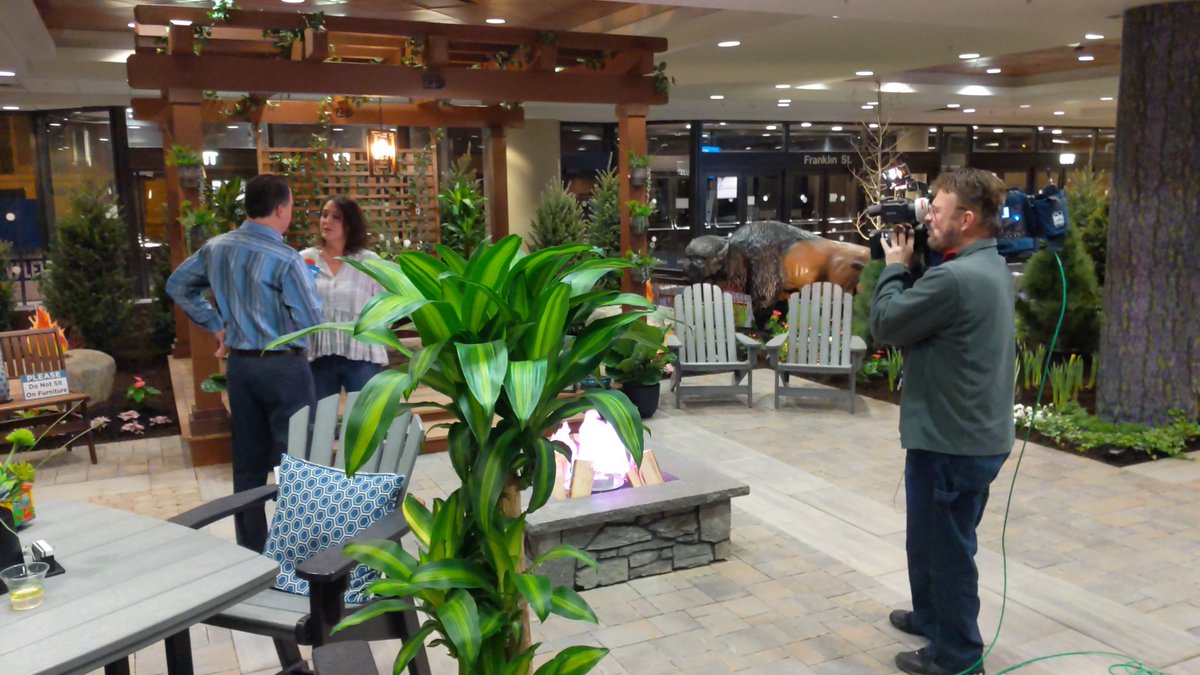 Having some fun with <a href="/KevinBuffalo/">Kevin O’Neill</a> and <a href="/WGRZ/">WGRZ</a> this morning. Getting excited for opening day of the #BuffaloHomeShow