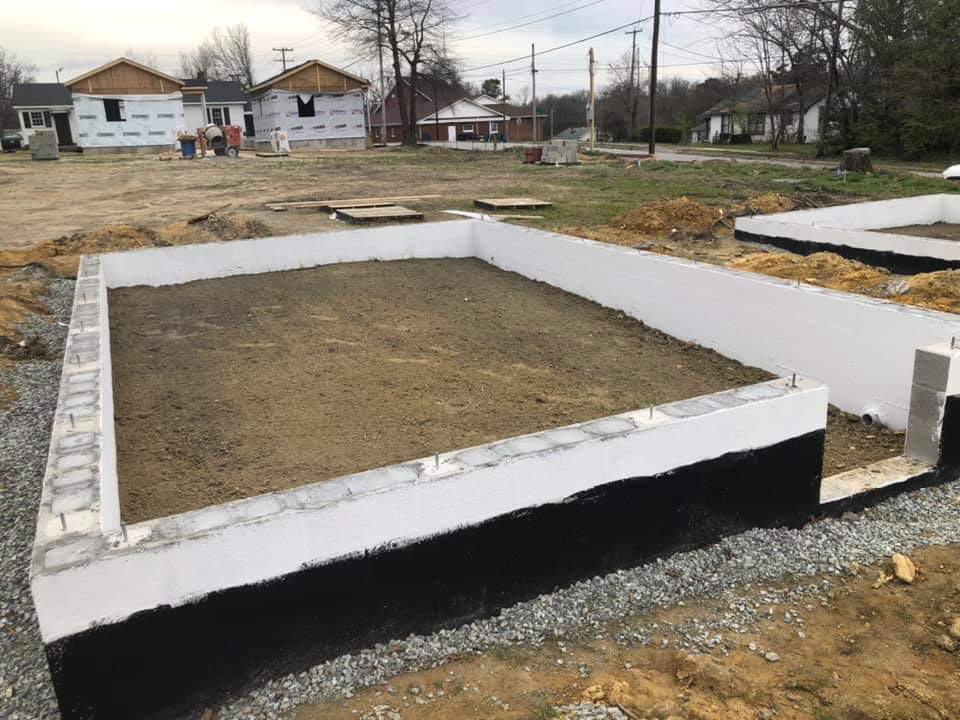 TinyHousesGSO's tweet photo. We are still hoping to have this community of 10 tiny houses finished by late Summer 2020. #tinyhouse #THCD #HighPoint #NC https://t.co/pKMGKzIyL6