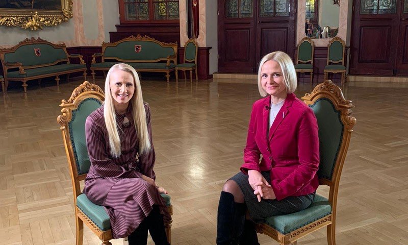 Māmiņu kluba 8.marta TV raidījuma lielās intervijas viešņa - FKTK vadītāja Santa Purgaile. Tiekamies jau svētdien 9.20 STV Pirmā!
maminuklubs.lv/sieviesu-klubs…