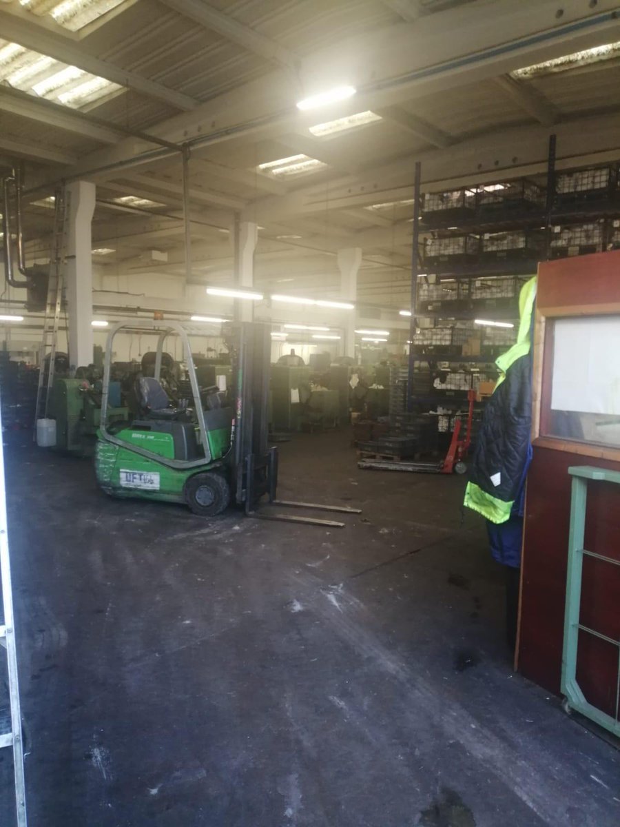 VwrLtd's tweet photo. Nice easy waste oil collection job to finish of the week.
Call Vehicle Waste Recycling to book your collection 01922447930.
#wasteoil #vehiclewasterecycling #vwrltd #commercialwaste #wastedisposal #oildisosal #wasteoildisposal https://t.co/8BfO88QaaK