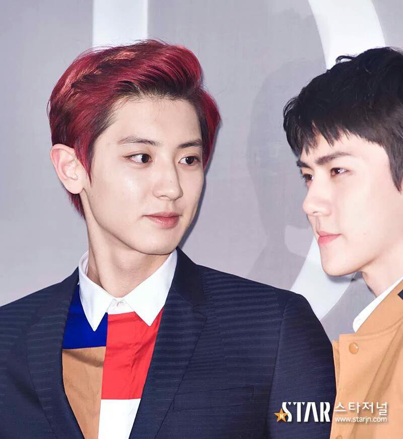 Chanhunsc's tweet photo. find a man who will look at you like how chanyeol look at sehun. 
#찬열 #세훈 #찬세 #CHANHUN #EXO_SC #SEHUN #CHANYEOL https://t.co/6VhdmXREVU
