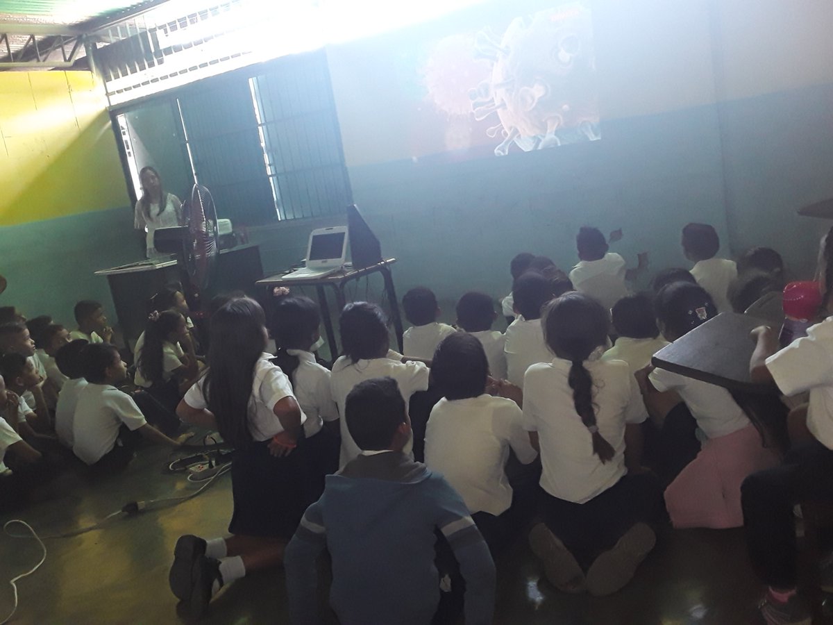 CBITJoseAPaez's tweet photo. Jornada informativa caronavirus a los estudiantes @FundabitCapital @FundabitOficial @cbitsucre @fundabitpor @fbitanzoategui @PlanetaTIC @vane_prieto @MariAlepro @CbitMariscal https://t.co/QvupQwob5G
