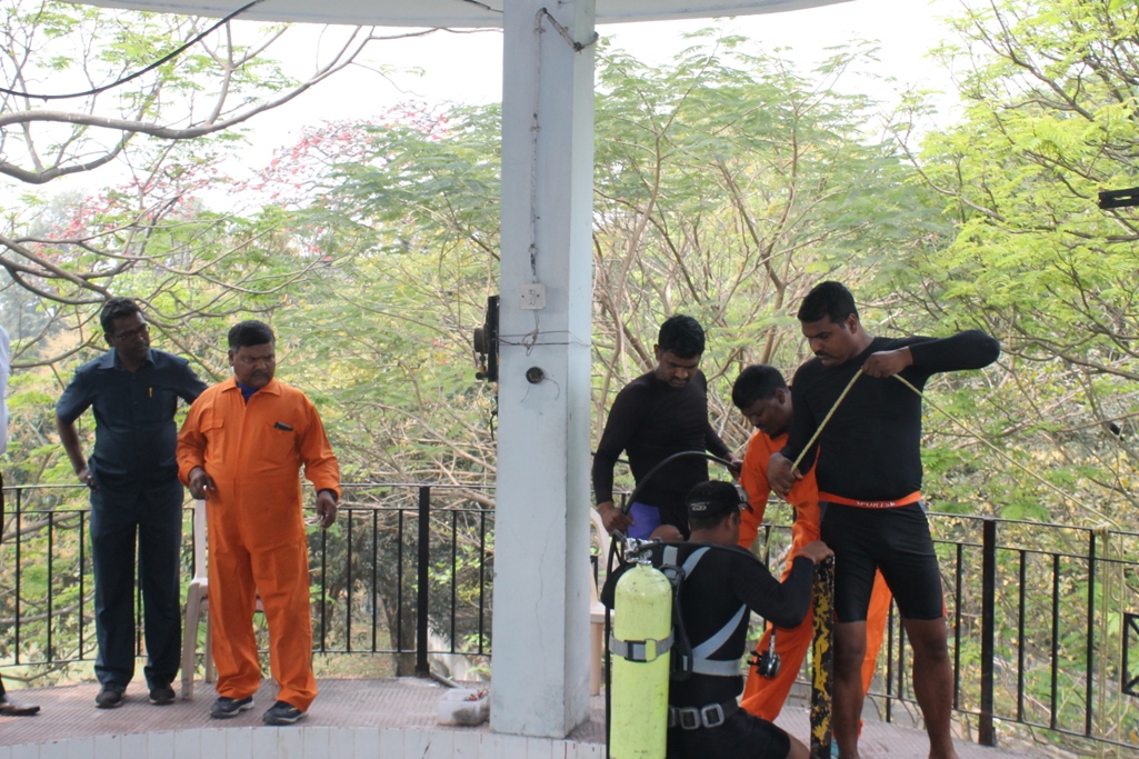 seaexplorersins's tweet photo. Underwater Diving Campus https://t.co/toMfKWRawC