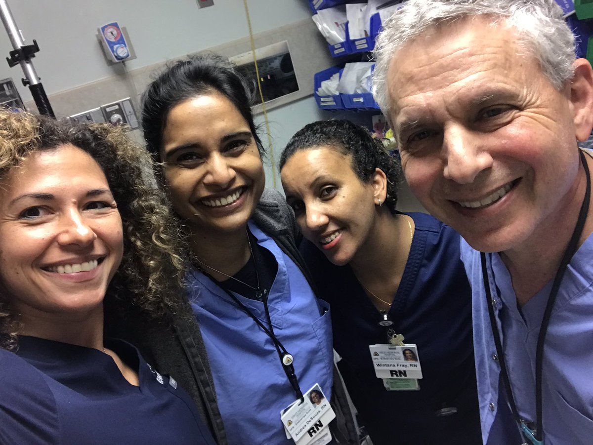 DCharabaty's tweet photo. Don’t feel blue, Wear Blue! #DressInBlueDay & get screened to prevent #ColonCancer!
We got your back! Let’s keep your colon healthy!
Let’s #ScreenMoreFearLess
@AmCollegeGastro @CCAlliance
@AmerGastroAssn @ASGEendoscopy @giawareness @HopkinsMedicine @sibleyonline https://t.co/8Er2CeABy7