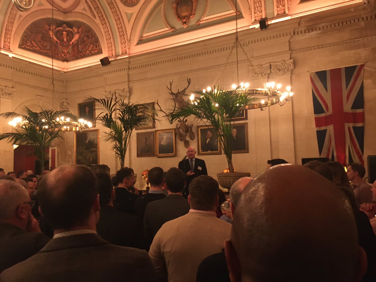 atkins_ajarvie's tweet photo. Another great night at #mipout2020 Thank you all at the Bristol Cabot Club @ISGplc @StrideTreglown @rlb_uk @hydrocknews @MottMacDonald. Good to see @MayorTimBowles promoting our fantastic @WestofEnglandCA region #bristolandbath - hopefully see you in June @MIPIMWorld 2020 https://t.co/vS3j7pRnuH