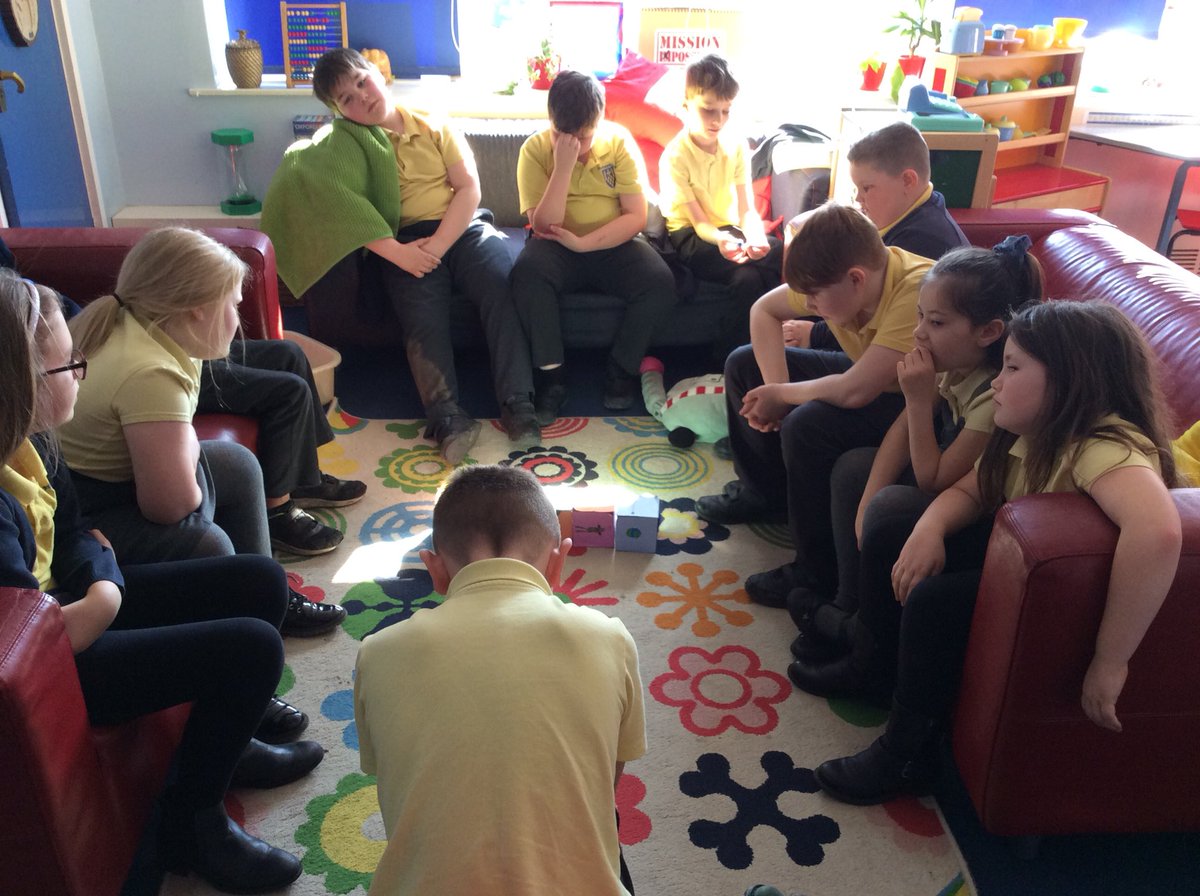 We enjoyed our story cubes so much yesterday we have made them a permanent part of story time in class.#ShareaMillionStories <a href="/Overthorpe_Acad/">Overthorpe C of E</a> <a href="/O_Year_5_6/">Year 5-6</a> <a href="/O_Year_3_4/">Year 3-4</a>