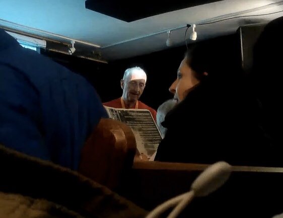 Pete Gregson recently had a starring role in the  @hopenothate &  @CST_UK investigation into the Keep Talking conspiracy group. Here he is speaking at one of their meetings, with Elleanne Green in the audience. They've both been thrown out of the Labour Party since that meeting.