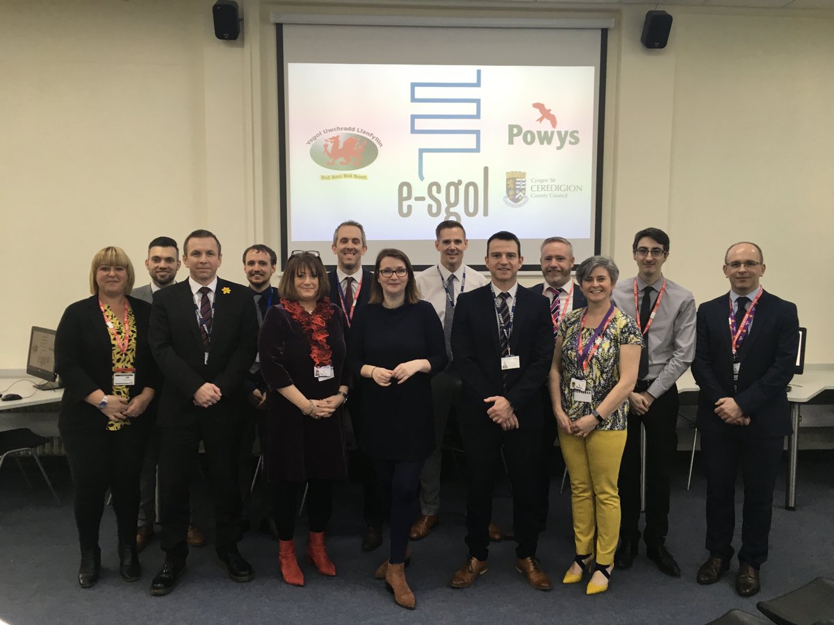 Latest news: Education Minister launches E-sgol initiative in Powys

A new initiative to develop e-learning in Powys secondary schools has been launched by Wales' Education Minister.

➡️ en.powys.gov.uk/article/8707/E…