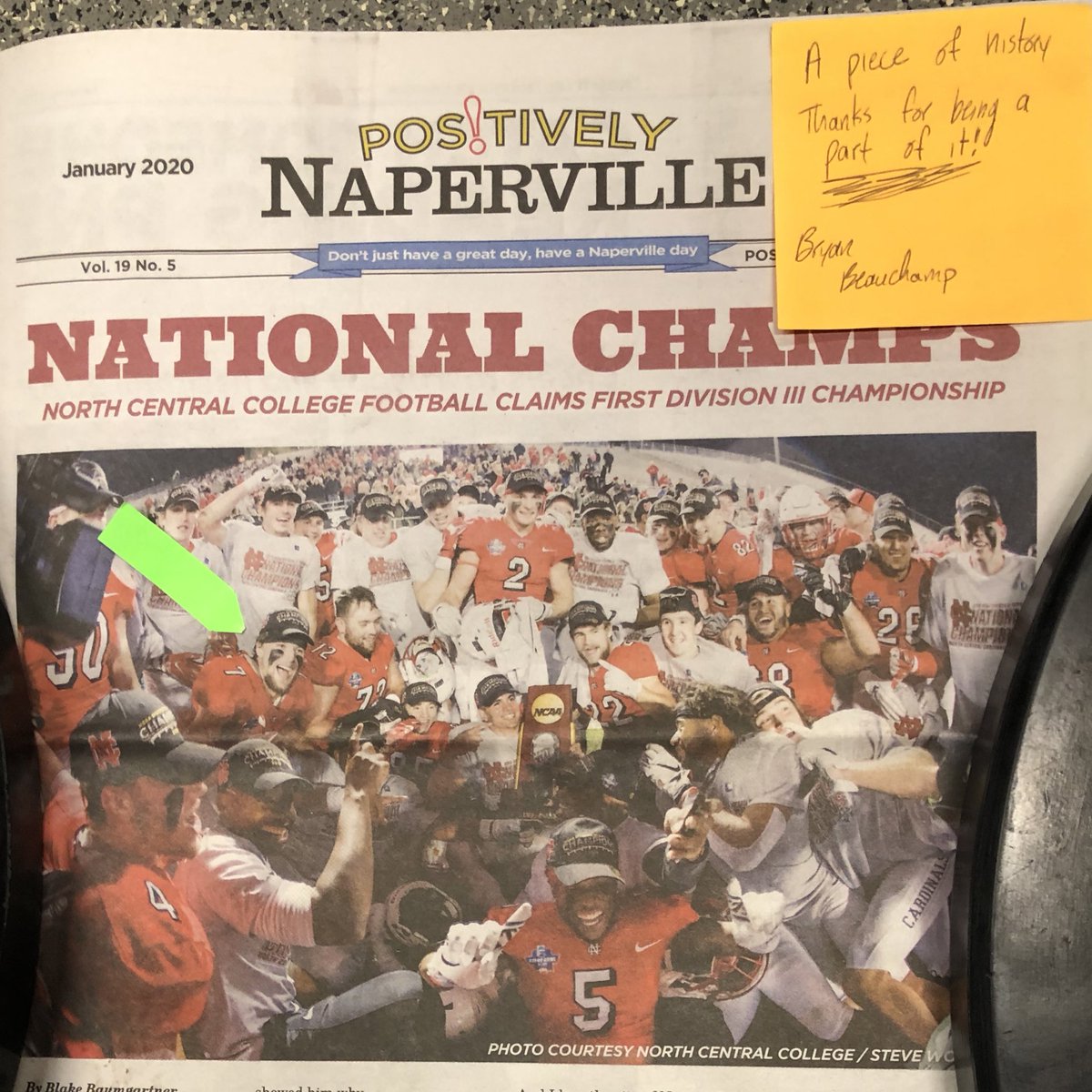 TCTigerFB4Life's tweet image. It’s Friday morning. You open up the weight room doors. Thinking through My daily tasks. Then you see something laying on your desk. This is why you teach &amp;amp; coach! To see a young man become a grown man before your very eyes!!! #KnowsHisRoots #LeaderByExample 
@BoChamp7