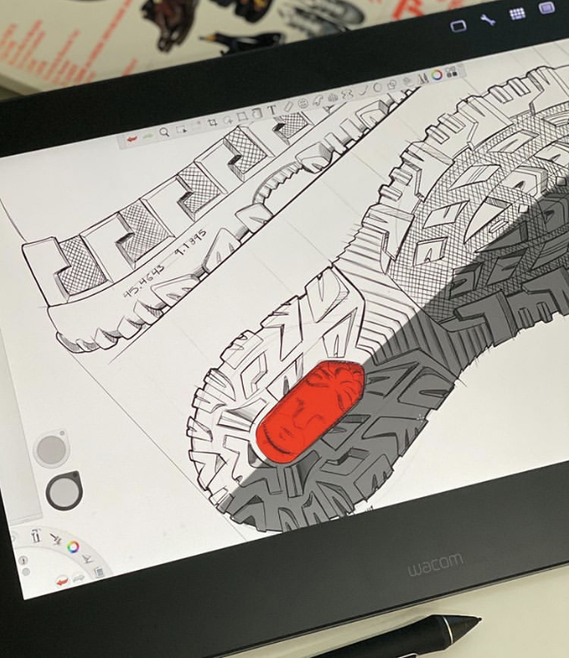 CONCEPTKICKS's tweet photo. The Tooling Design Of Versace’s Rhegis Boot https://t.co/N0Fc1s5PTY #shoedesign #footweardesign #bootdesign #versace #industrialdesign #productdesign https://t.co/TtvRRDWCJf