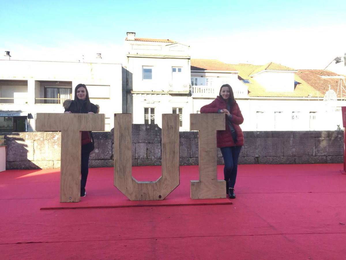 internacomconso's tweet photo. #erasmus #makefriends #INTERCOM https://t.co/HRrgMRx3k8