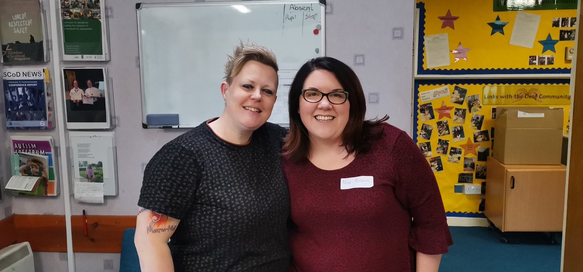 glitterbairns's tweet photo. Starstruck meeting @FletchSignSong who has taught us so many fabulous songs in BSL over the years. #BSL
#PositiveDeafRoleModel https://t.co/NMfa6PiP0h