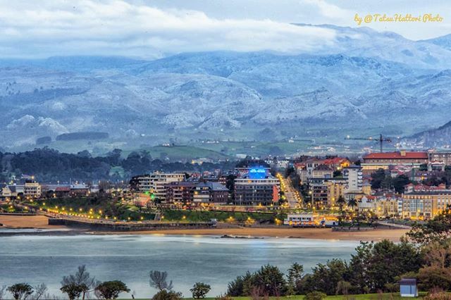 CantabriaTurism's tweet photo. Un paseo por el Sardinero
Imagen enviada por @tatsuhattori
Gracias por compartir!!! #Santander #igsantander #igersantander #cantabria #turismo #cantabriayturismo #cantabria_y_turismo #cantabriamola #cantabrico #fotocantabria #igerscantabria #igcantabri… https://t.co/idmrBqttzJ https://t.co/6hcsCgYlqQ