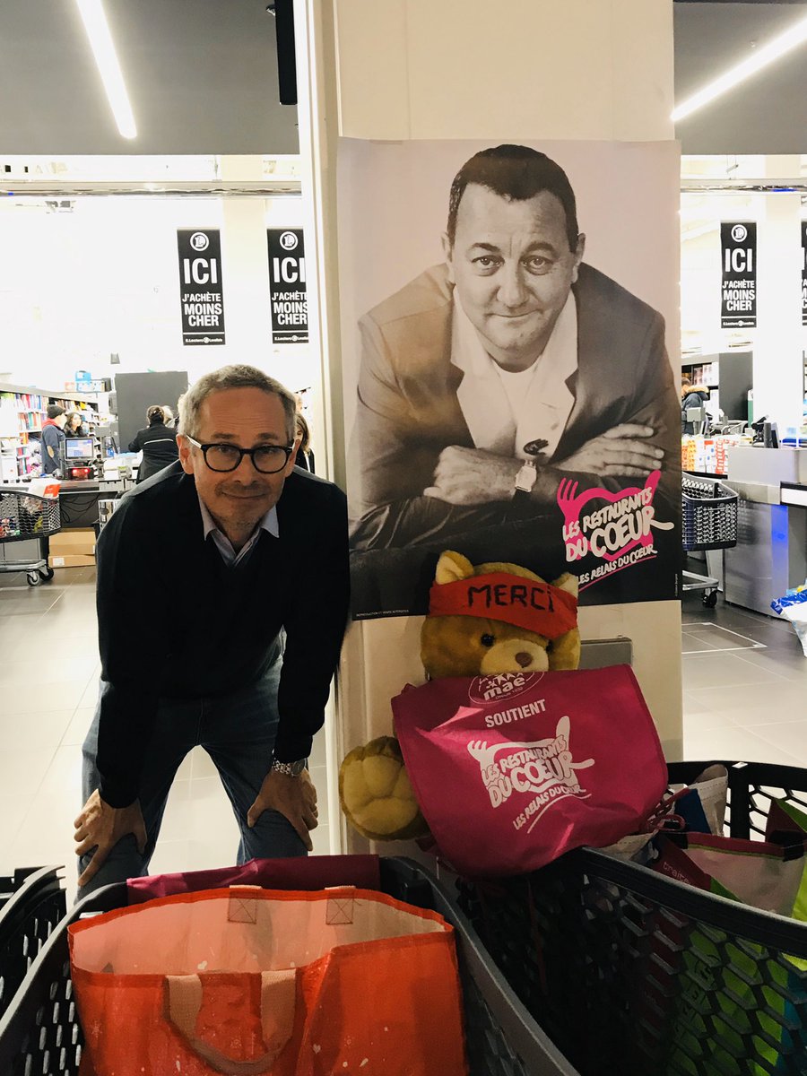 alexdarras1's tweet photo. Aujourd’hui est le premier jour de la collecte nationale des @restosducoeur une 30aine de collaborateurs @SAPLabsinFrance et @SAPFrance vont se relayer toute la journée au #ELeclerc @SoOuest aux côtés des bénévoles. Merci à eux 🙏🙏🙏@sap4good @LifeatSAP https://t.co/aInE0Cbkxw