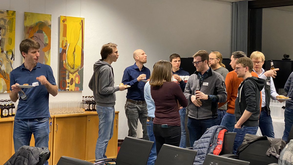 SICPaderborn's tweet photo. Wir danken Allen, die am #ITFlash Paderborn #11 gestern bei uns im #SICP vorgetragen, interessiert teilgenommen und diskutiert, Kontakte geknüpft und Erfahrungen ausgetauscht haben. Hier noch ein paar Impressionen von den Postern, den Demos und vom Networking. @itemis @sncqm https://t.co/EQCNMHR5MB