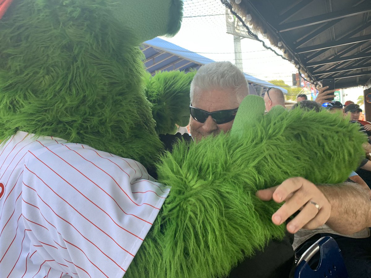 CindyWeb94's tweet photo. The Phanatic is very happy that @SportsRadioWIP @WIPMorningShow producer Joe Weachter is doing well. He’s telling his story now. Tune in! https://t.co/xUQMaGc7qu