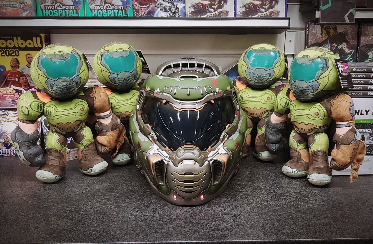 There's only 2 weeks left until Doom eternal and there's still time left to preorder your collectors edition! We have one of the wearable, light up helmets in store if you want to stop by and check it out 😍
#cheaperwhenyoutradeinatgame