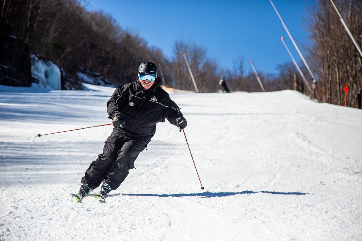 huntermtn's tweet photo. Conditions are so bomb we even got this guy out from behind his desk! TGIF 😁 #gerryforpresident #epicforeveryone #hunter60

https://t.co/giXDSRDVr1 https://t.co/oFBJt372IH