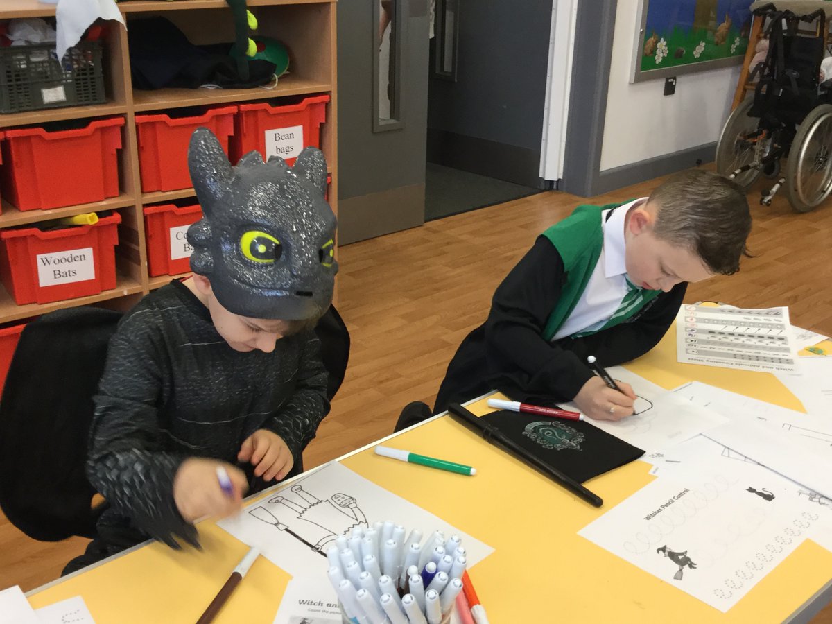 SpringfieldDLT's tweet image. We had an amazing day yesterday.We really enjoyed World Book Day.We even started our activities in Breakfast Club.