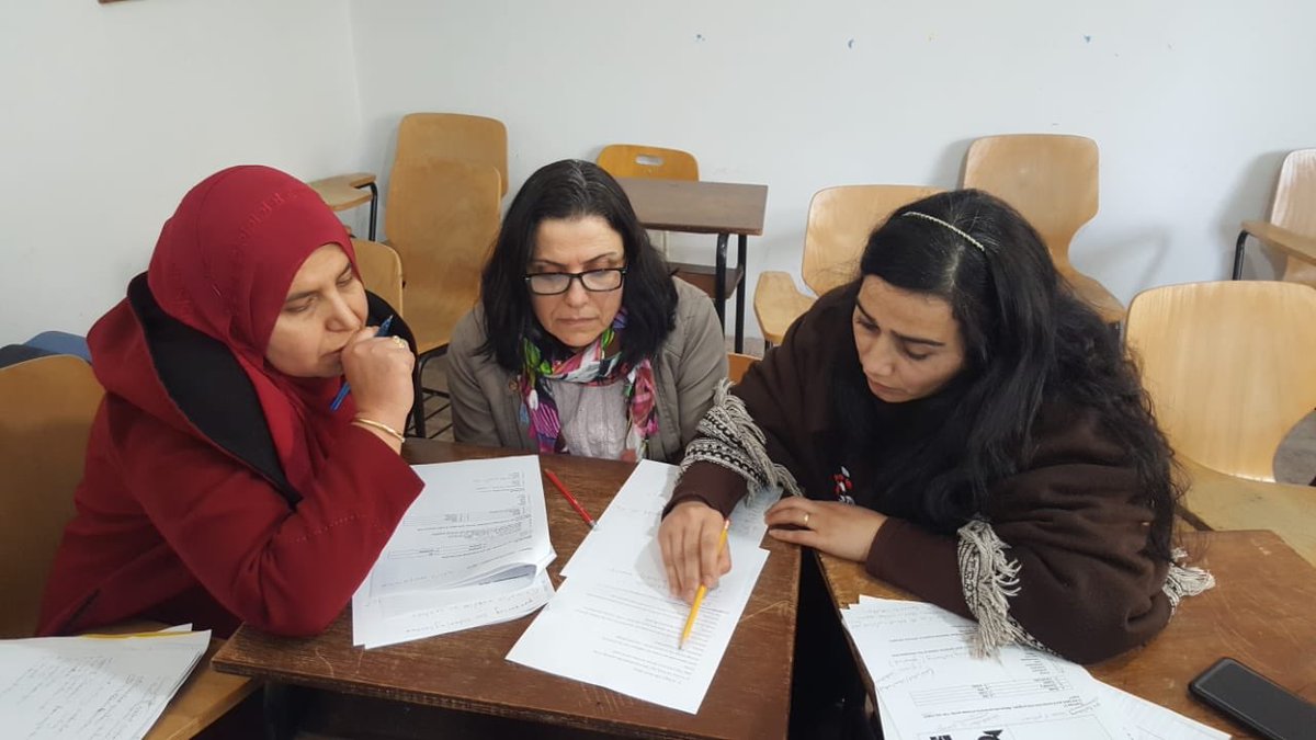 CRDP_Liban's tweet photo. #PITB #Dar_Zahle #Dar_JebJanine
"I don't understand English, help me!", a training workshop for cycle 1 teachers on designing an oral and written comprehension sessions.
#Education #CRDPliban https://t.co/u1TgRr4yWl
